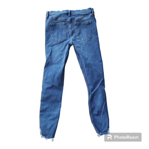 Free People Shark Bite Raw Hem Distressed Skinny Jeans - Picture 2 of 5